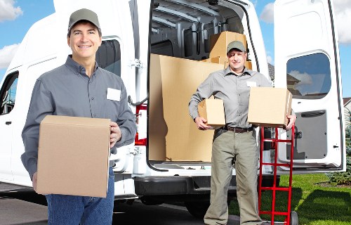 Local moving service navigating Pimlico streets