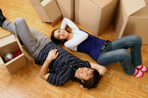 Packing and transport support for an office move in Pimlico